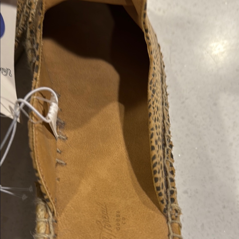Universal Thread Leopard print espadrilles.  Size 8, new with tags, - Picture 5 of 10
